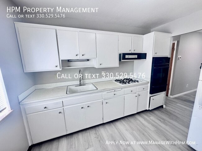850 S Green Rd Unit 7