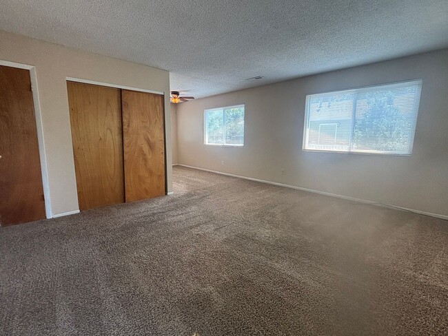 Photo - 405 Bonfoy Ave Unit Bonfoy Avenue 407