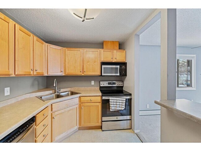 Photo - 3624 E 38th St Unidad D