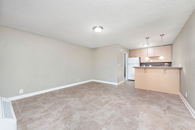 VALLEY APARTMENTS