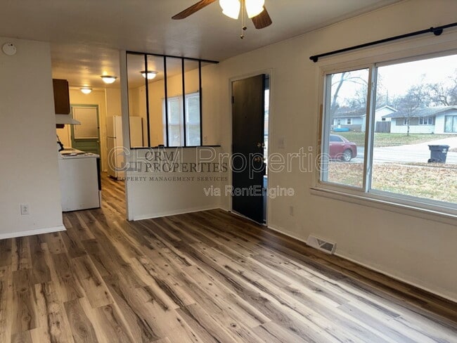 Photo - 811 Miami Blvd