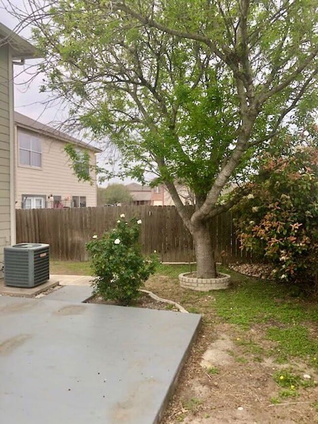 Totally renovated - Near Randolph and Ft Sam - Totally renovated - Near Randolph and Ft Sam Casa