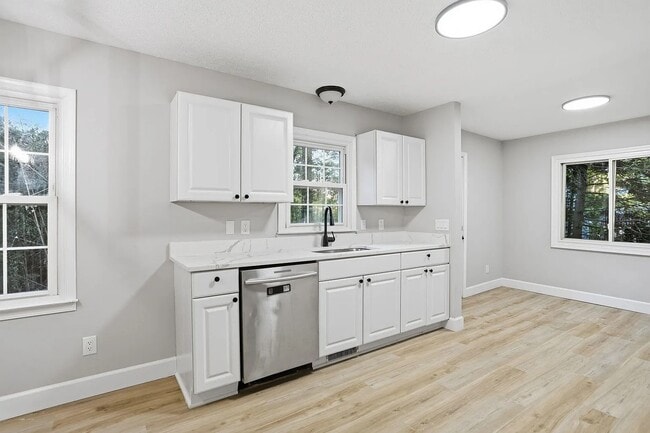 Photo - 1707 Bateman Bridge Rd