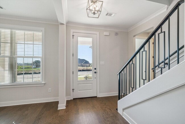 Photo - 512 Mount Ivy Dr