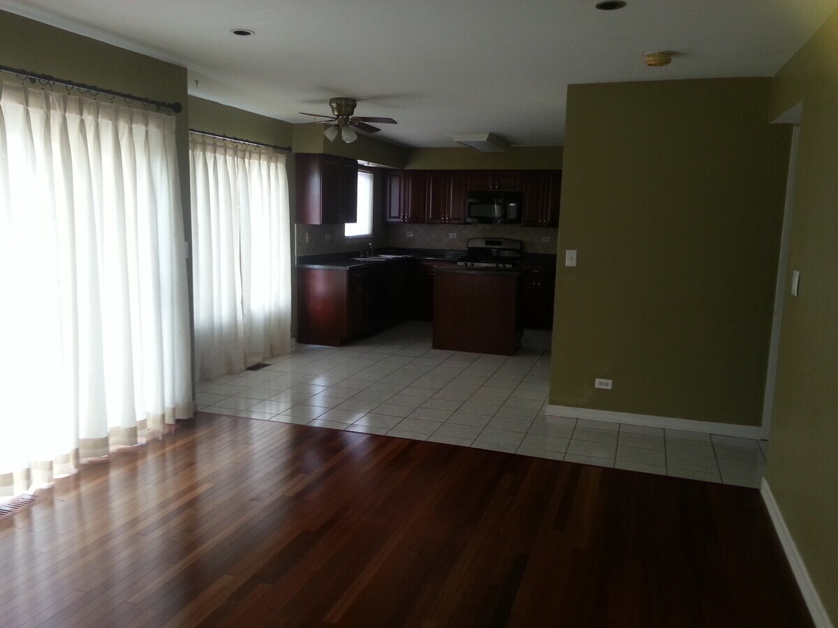 Photo - 778 Stanford Ln