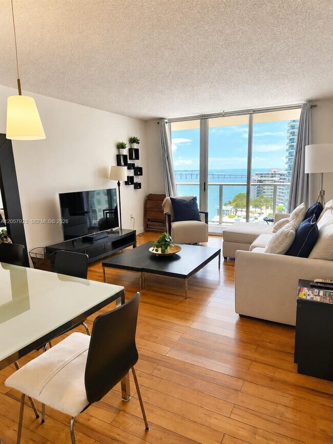 Photo - 1155 Brickell Bay Dr Unit 1807