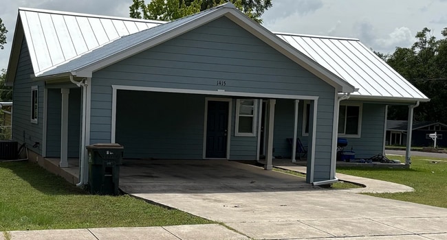 Building Photo - 1415 Owens St Rental