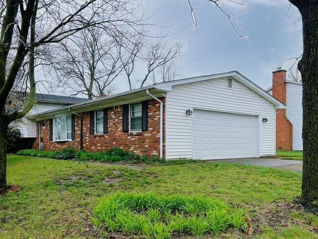 Photo - 2635 Covington St