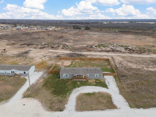 Photo - Spacious Country Living In Gholson