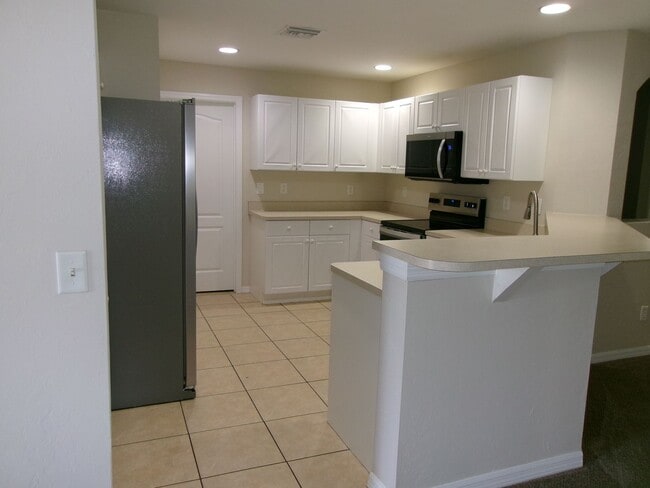 Photo - Available Nowl! Nice 3/2/2 Across From Jim Jeffers Park and Oasis North School