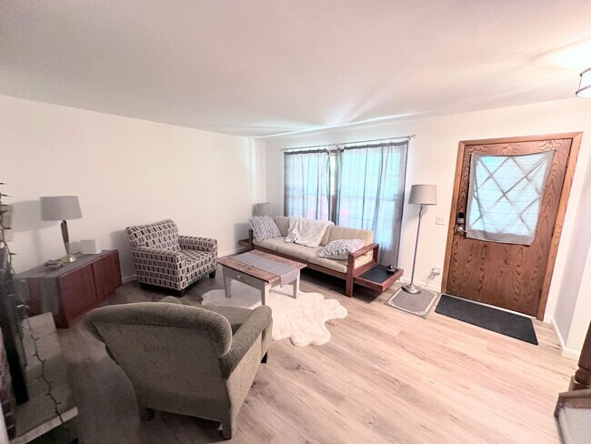 Photo - Kleisinger Duplex Unit 1502