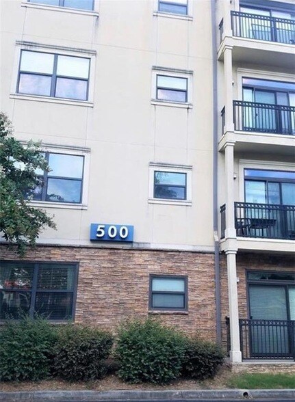 Photo - 2230 Cheshire Bridge Rd NE Unidad 510 Rental