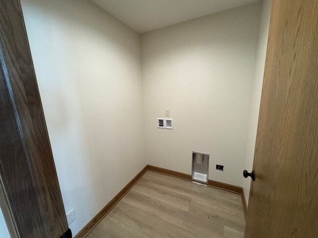 Photo - 2485 Shreve Rd