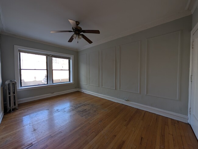 Photo - 1160 N Dearborn St Apartments Unit 209