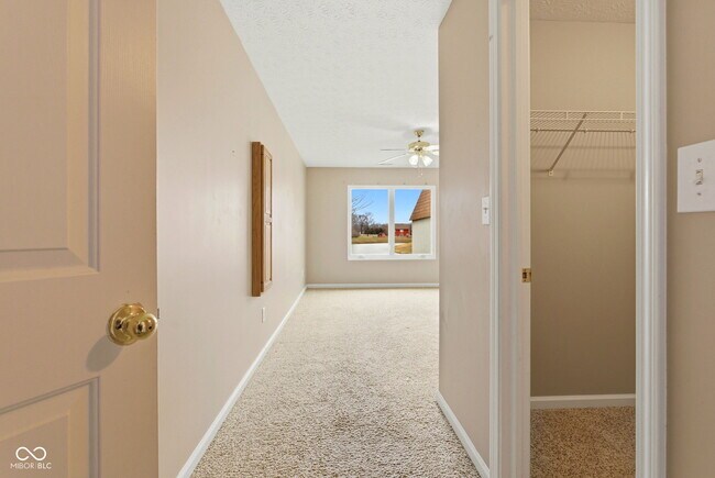 Bedroom - 781 Hollowood Ln