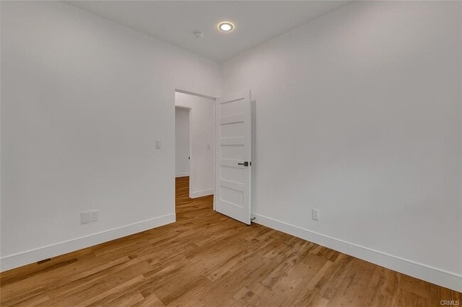 Photo - 22136 Gilmore St