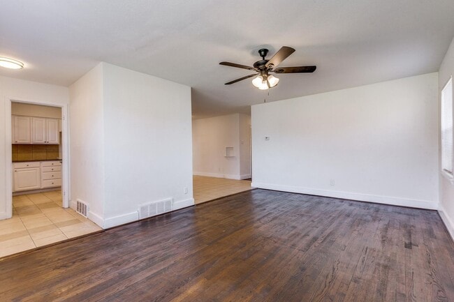 Photo - 10728 Allegheny Dr