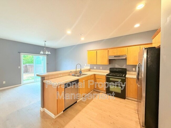 Photo - 5602 NE 64th Street