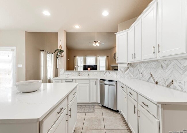 Photo - 24735 Buck Creek