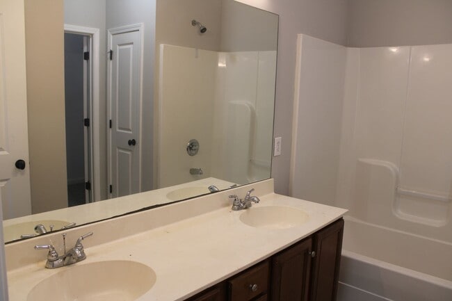 Photo - 2 bed, 2 bath townhome in Calera