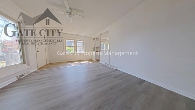 Photo - 1903 Apex Pl