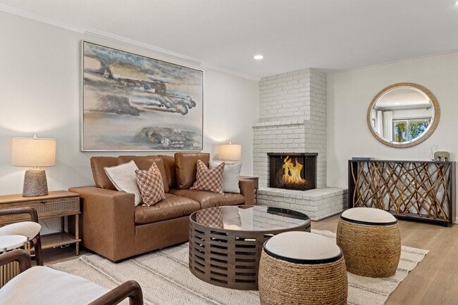 Photo - 1571 David Ave