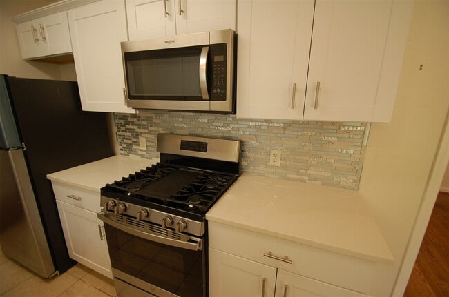 Photo - 5822 Grape St