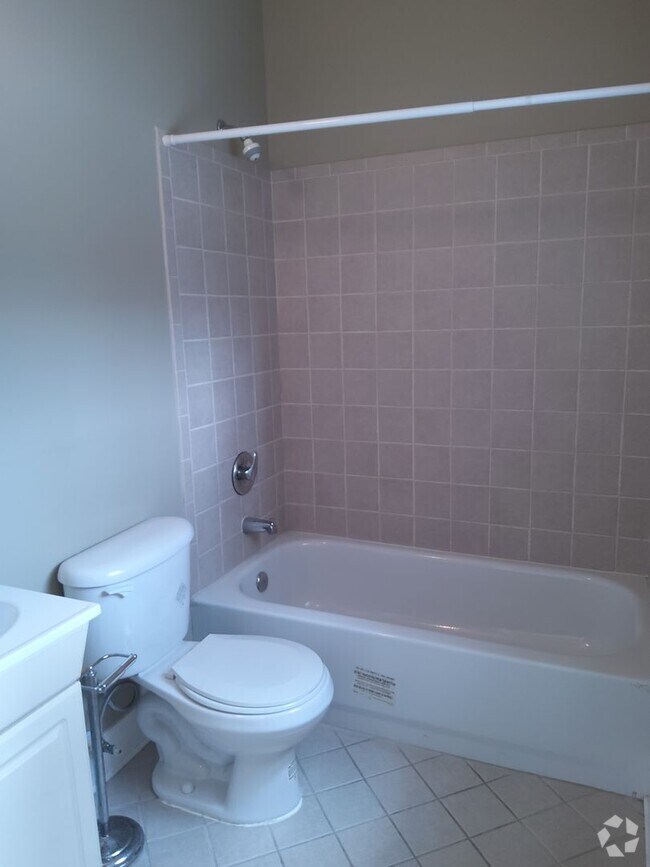 Building Photo - 3109 St Paul St Unit 3 Rental