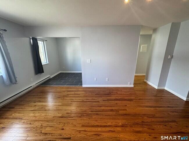 Photo - 4 Glenwood Ave Unit B7