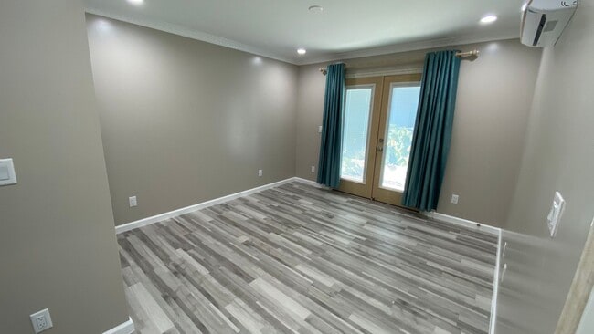 Photo - NEWLY BUILT 4BD HOME NESTLED IN WAIMALU!