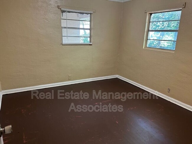 Photo - 220 E Central Ave Unit Apt A