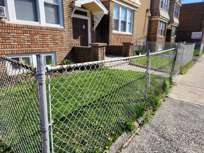 Photo - 198 W End Ave Unit 1L