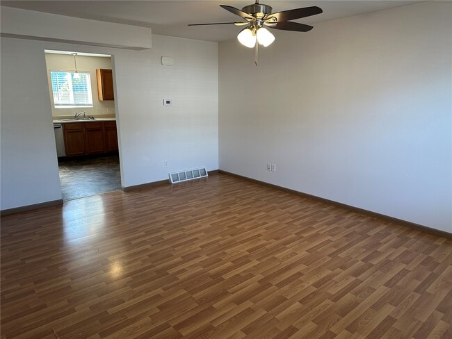 Photo - 228 Truman Ct