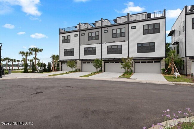 Photo - 2056 Prudential Dr