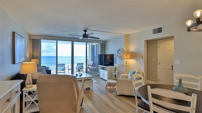 Photo - 4495 S Atlantic Ave Unidad 401