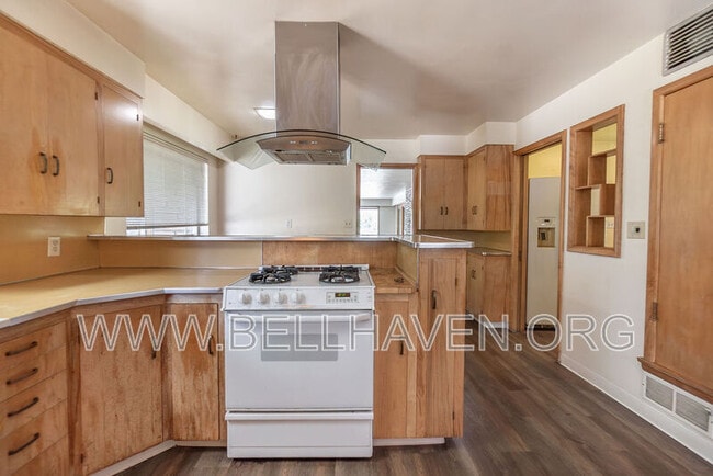 Photo - 5524 W Randolph Dr