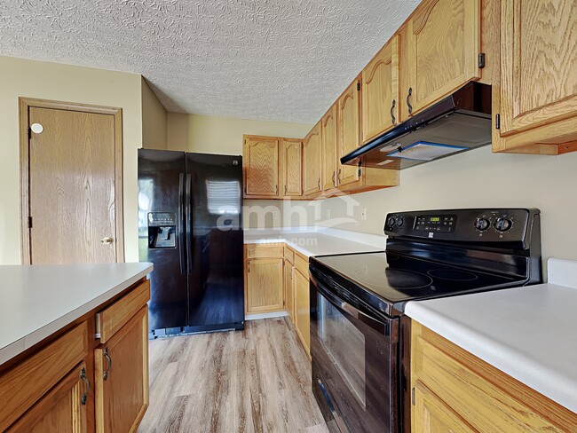 Photo - 6476 Kelsey Ct