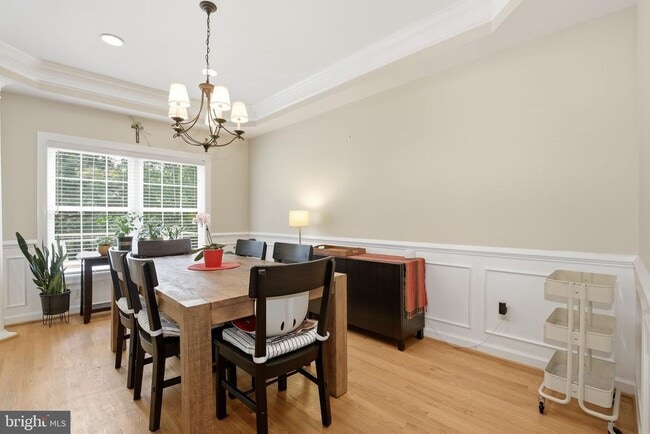Photo - 3826 Elmwood Towne Way