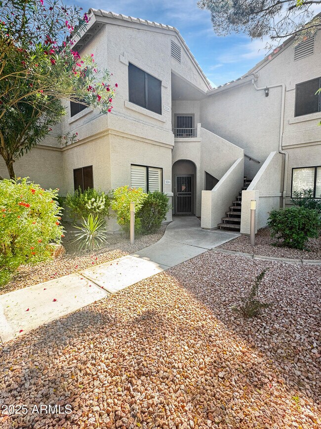 Photo - 9455 E Raintree Dr Unidad 1034