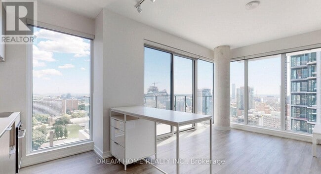 Photo - 77 Shuter St Unit 2306