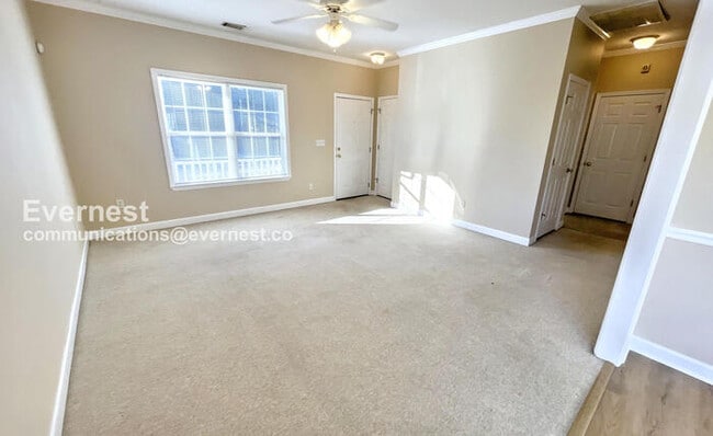 Photo - 101 W Bush St