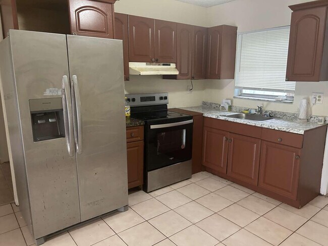 Photo - 3370 NW 8th Pl