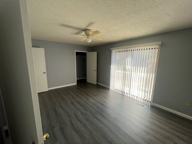 Photo - 131 Carriage Pl Unidad Apt 3