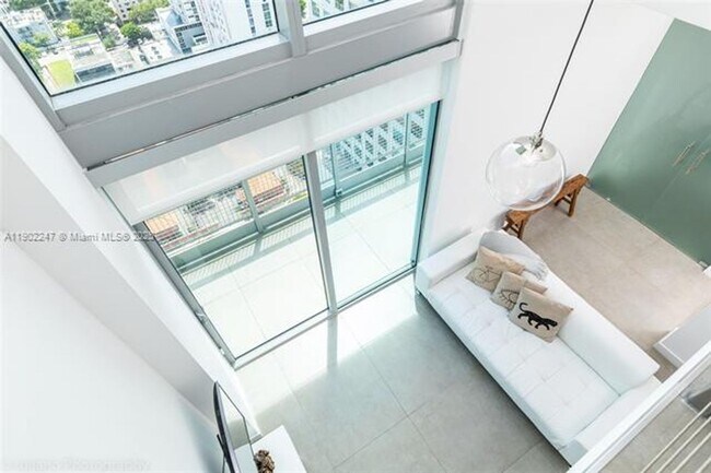 Building Photo - 690 SW 1st Ct Unit 690 SW 1st Ct  PHI17