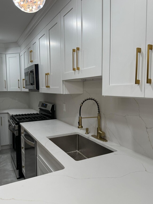 Photo - 13 Brook St Unit 2