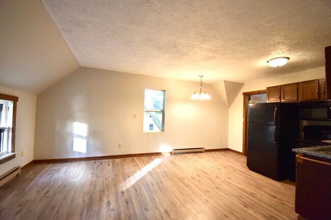 Photo - 616 Perrin Ave Unit 2