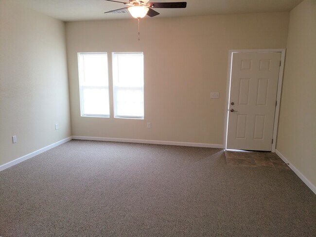 Photo - Grant Prairie Townhomes I & III
