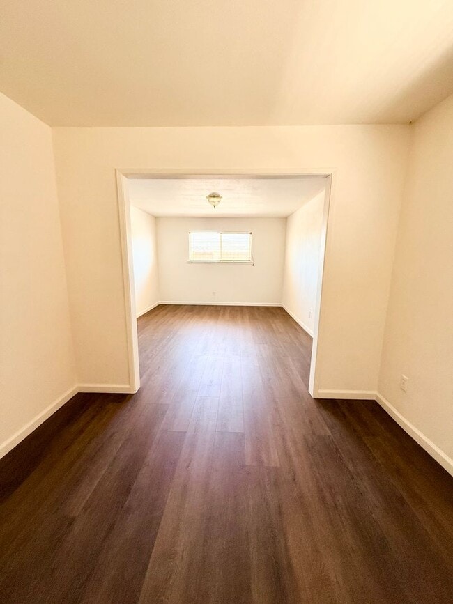 Photo - Luxury 1 Bedroom 1 Bathroom Available Now!