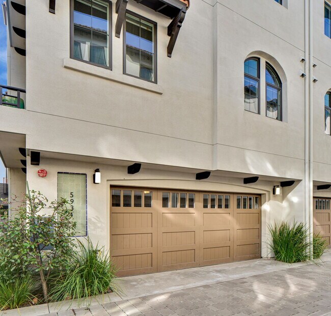 Photo - 5934 W Luna Park