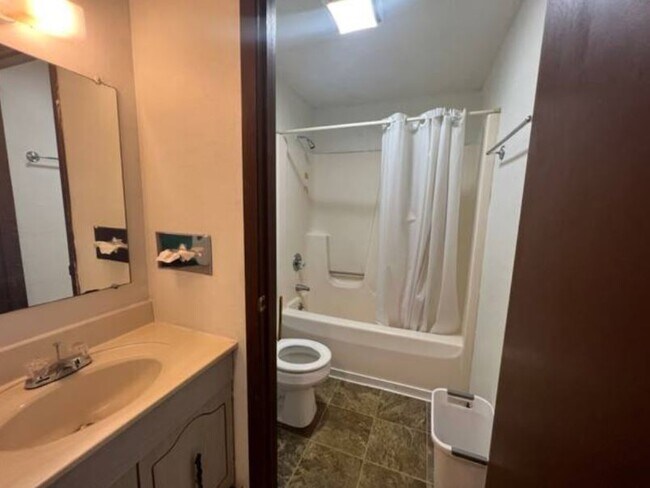 Photo - Rapids Studio Apartments